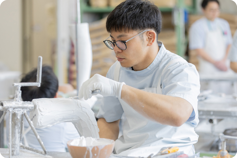 義肢装具士　製造スタッフ